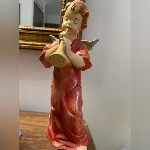 Unique angels statues playing , musical instruments - Picture 5 of 16